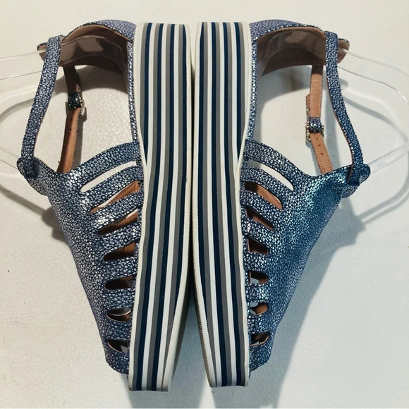 HOMERS ARTISAN Sz 40 Metallic Wedge Strap Cut Out  Rubber Sole Sandals - Picture 3 of 10